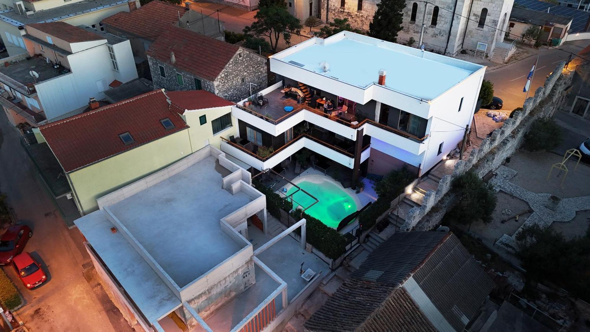 Отель Basic Mansion + Шибеник Экстерьер фото